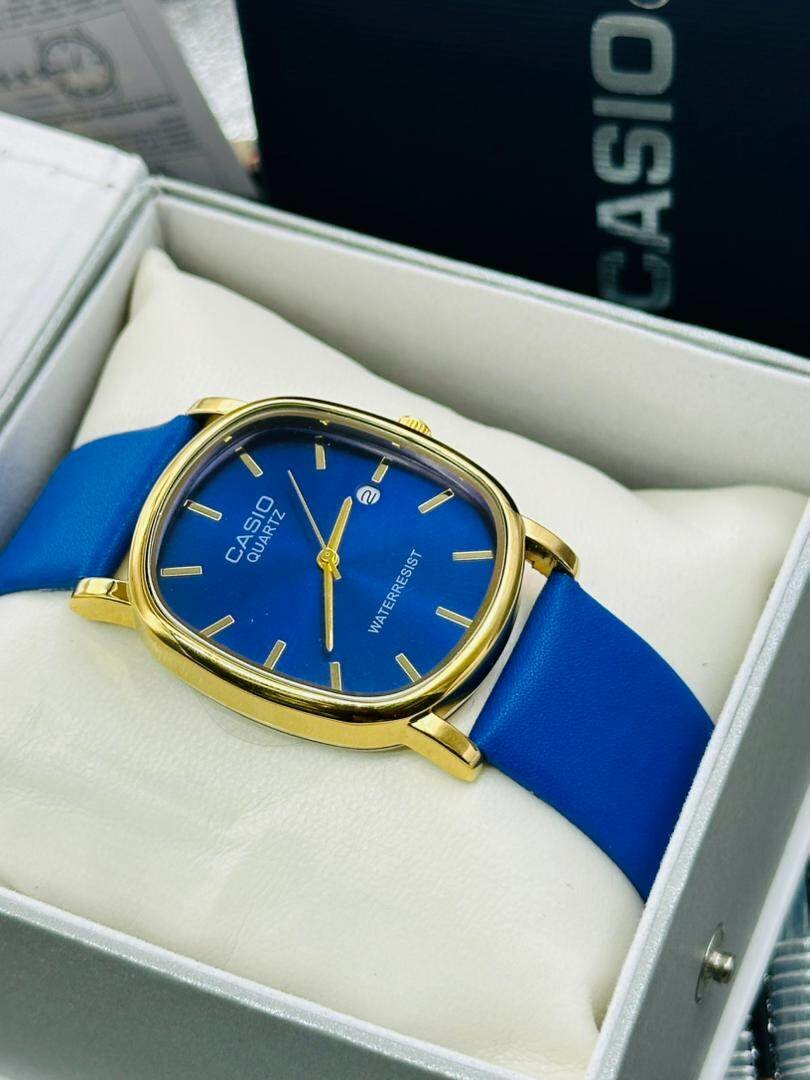 Montre Casio Quartz Bleu