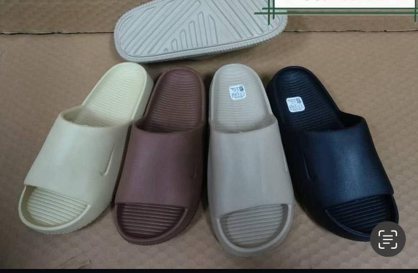 Benassi Nike slides