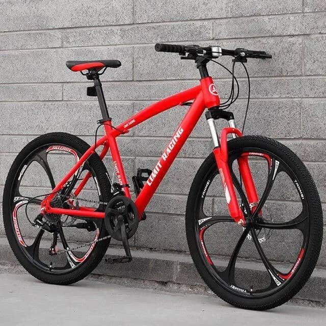 Vélo de montagne rouge rapide
