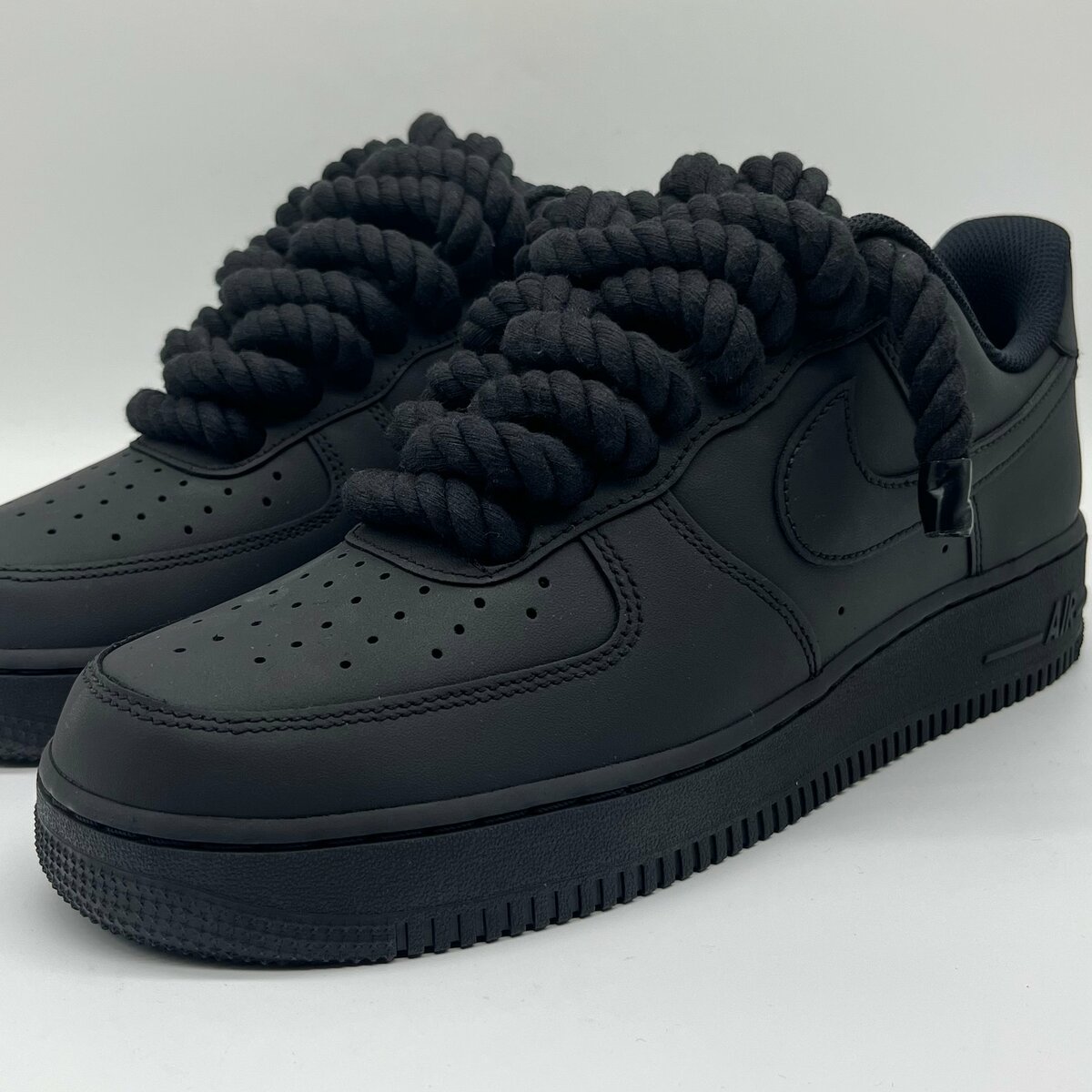 Air force noir gros lacet