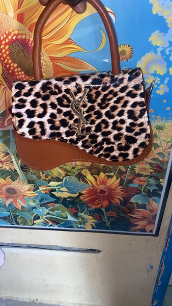 Sac à main léopard chic