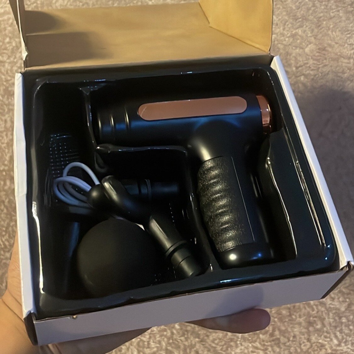 Массажер пистолет