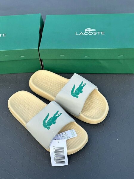 Claquette LACOSTE