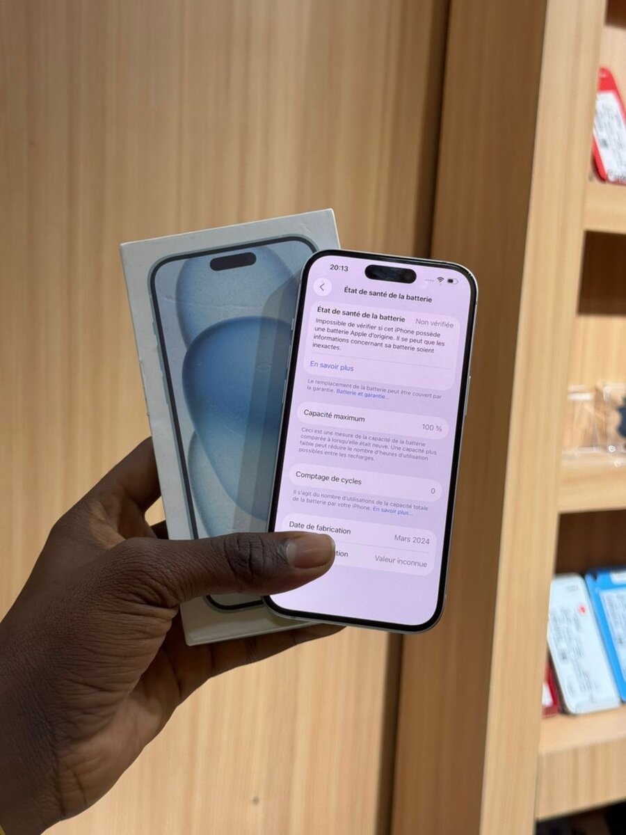 iPhone dernière génération blanc