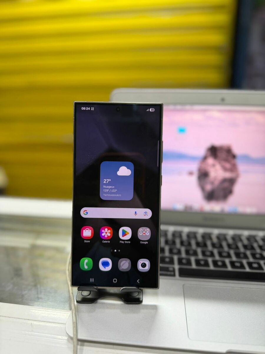 Samsung Galaxy S24 ultra 256