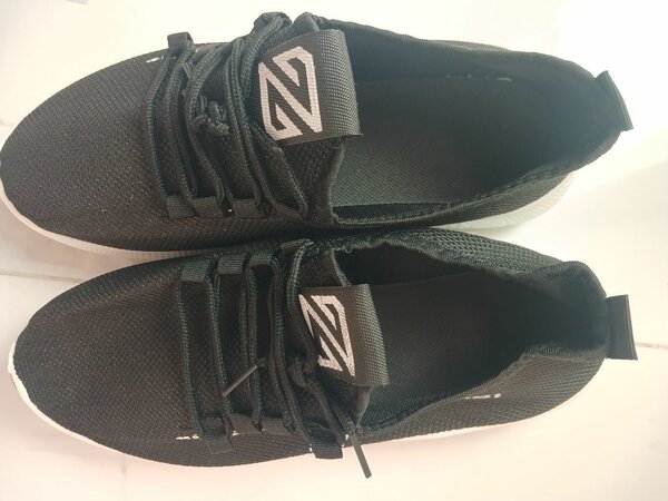 Breathable Knitted Sneakers