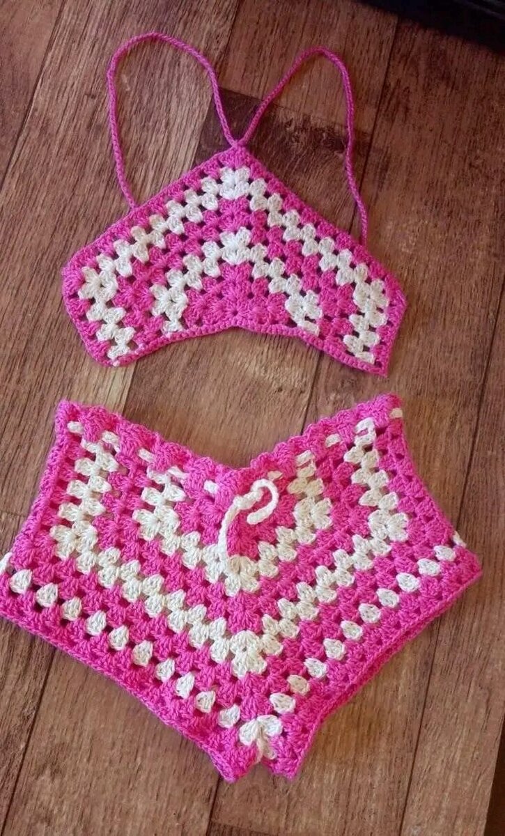 Ensemble crocheté bikini