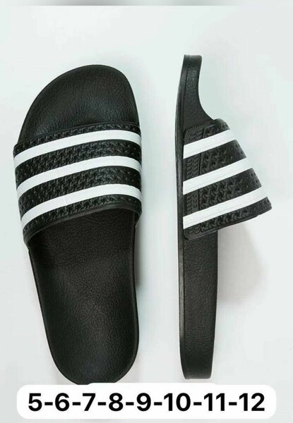 Claquette adilette Adidas originale couleur noire