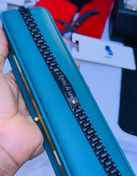 Bracelets en acier inoxydable