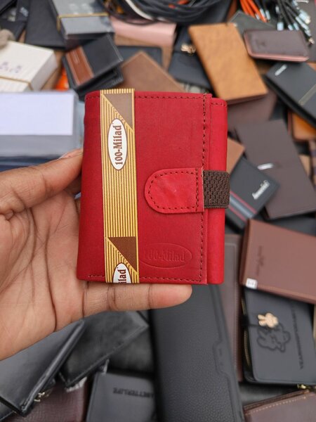 Porte-monnaie rouge compact