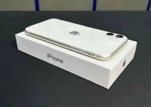 iPhone 11 blanc, 64GB