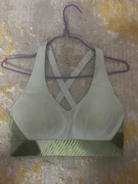 Brassière de sport croisé
