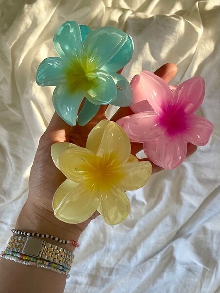 Hawaiian Trendy Claw Clip