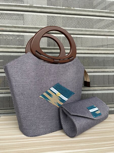 Sac à main en tissu avec pochette