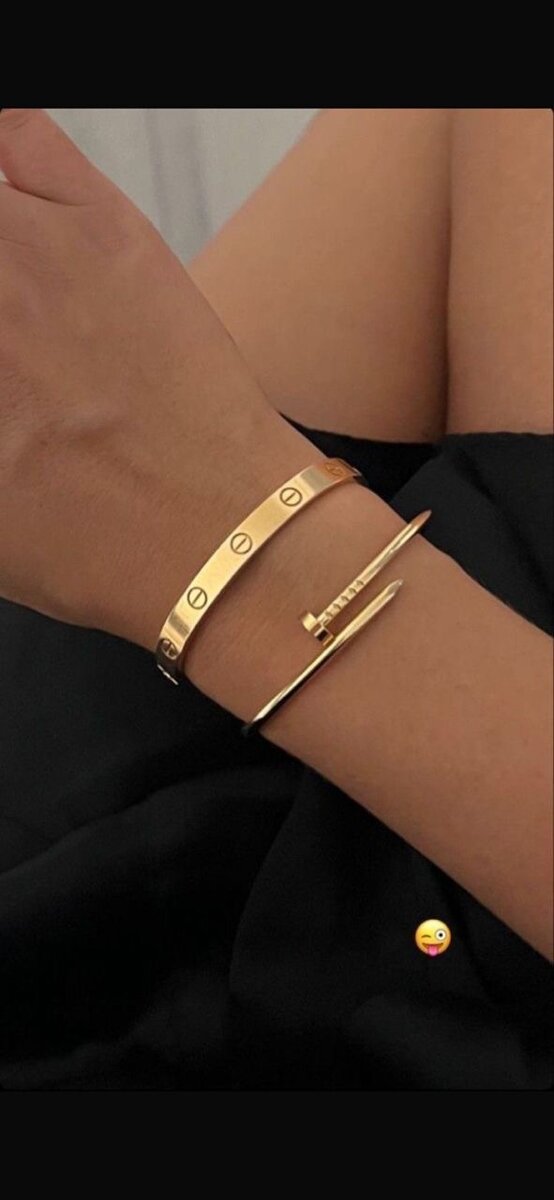 Bracelets élégants dorés