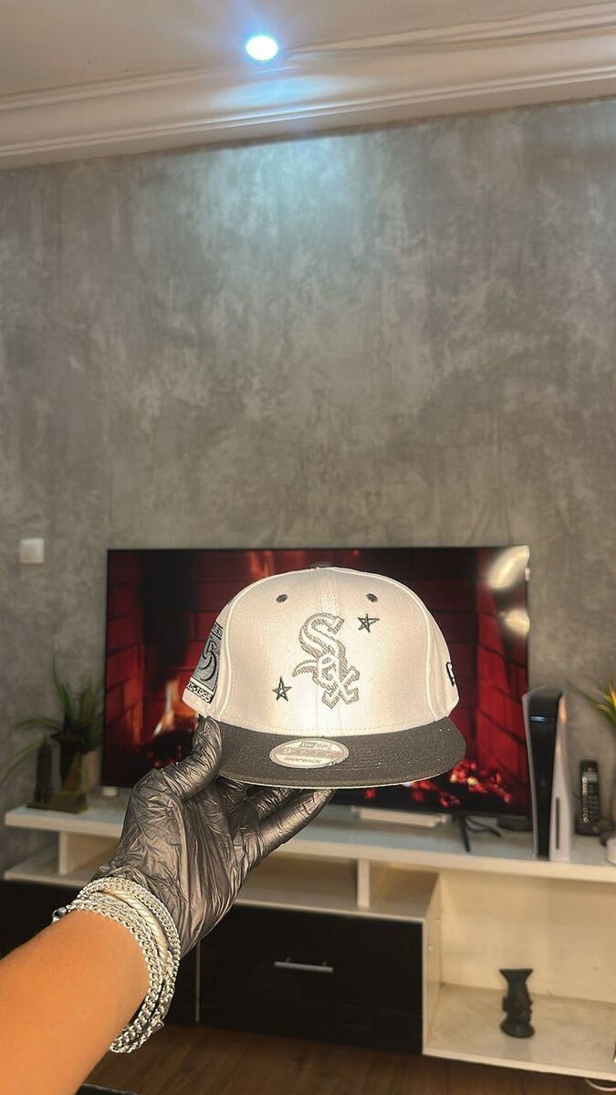Casquette blanche sportive