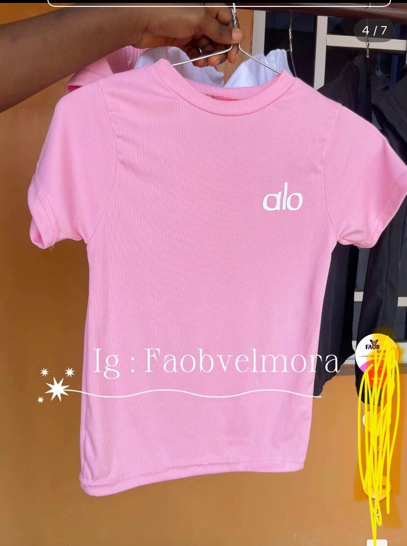 T-shirt "Alo" femme moderne