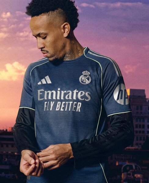Real Madrid extérieur 25/26