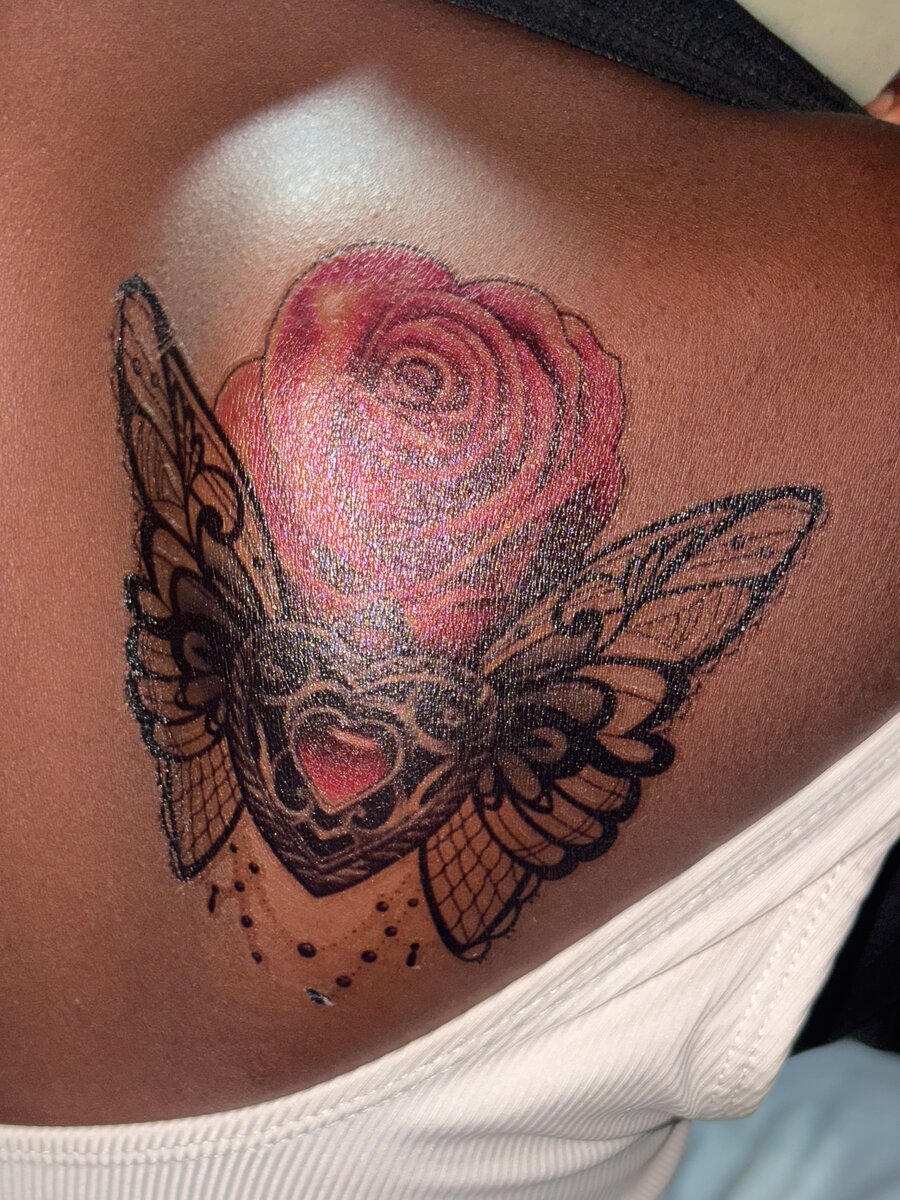 Tatouage Éphémère Fleur et Lion