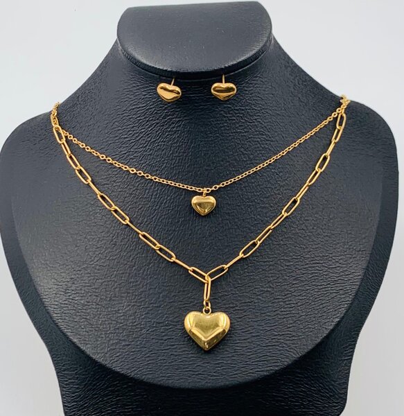 Heart layered necklace