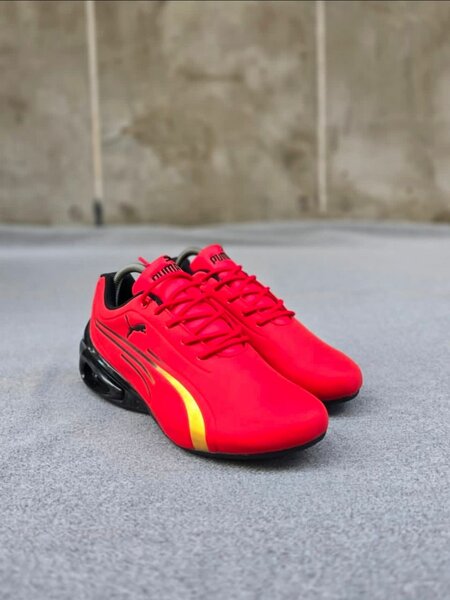 Baskets rouges puma