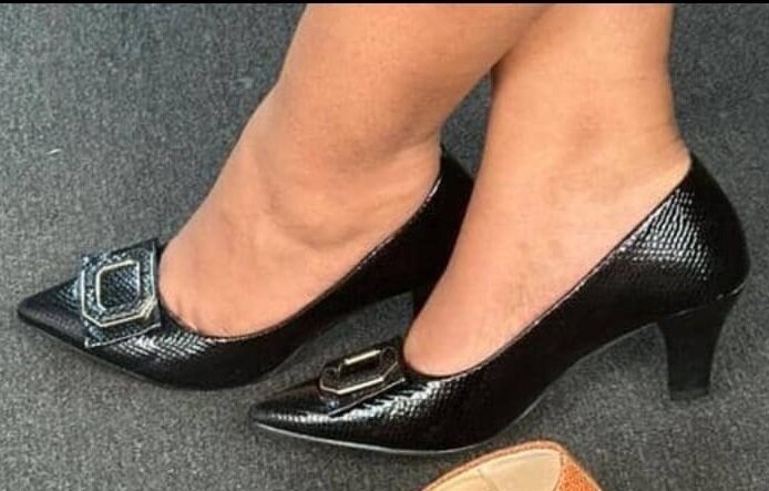 belles chaussures pour femmes