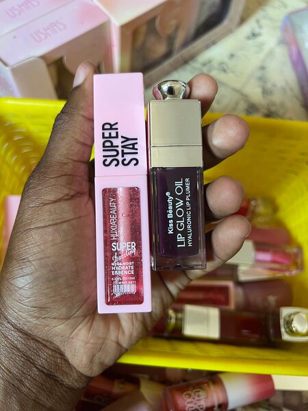 Ensemble brillant à lèvres hydratant