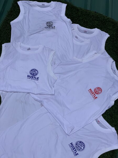 Hustle and motivate vests k100