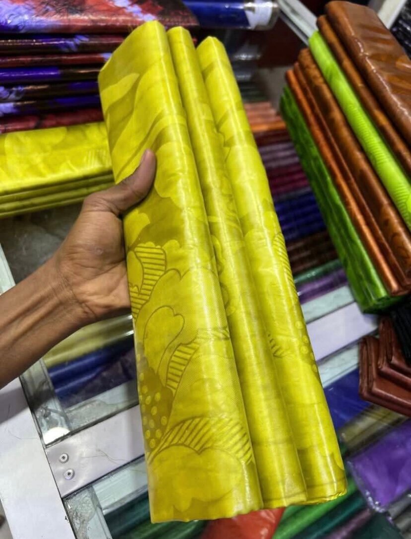 Bazin gezner couleur unique