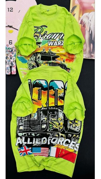 T-shirt graphique vert vif