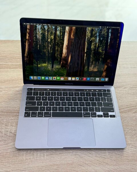 MacBook Pro 13-inch (M2, 2022)