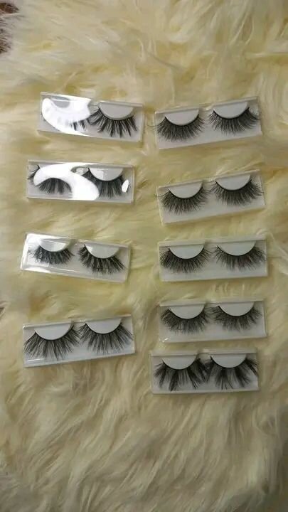Faux cils glamour