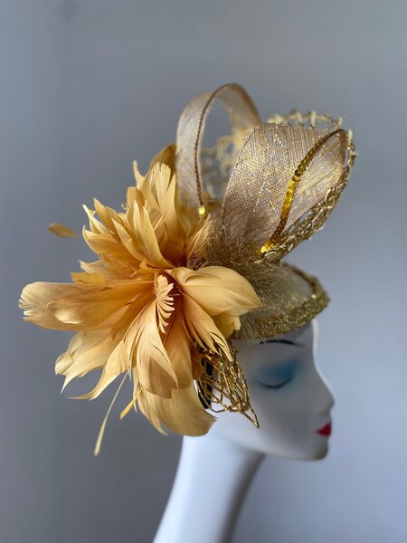 Fascinator