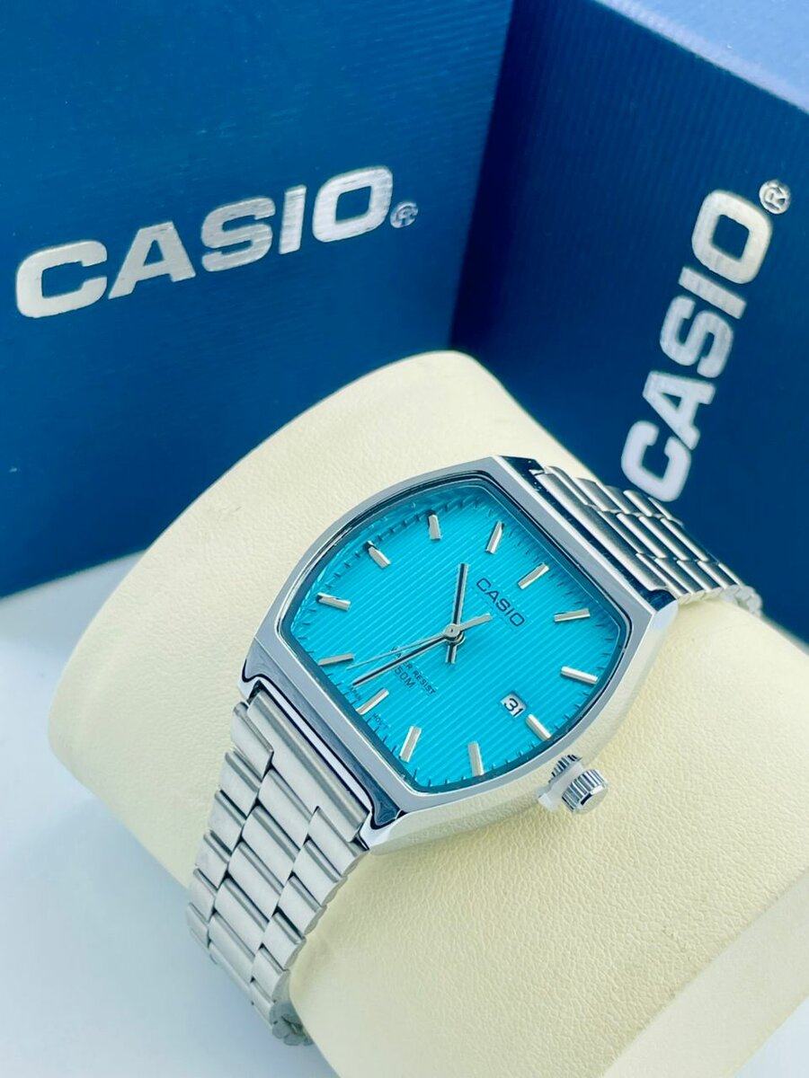 Montre Casio Élegante