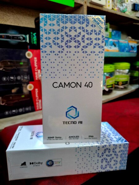 TECNO CAMON 40 256GIGA/16RAM
