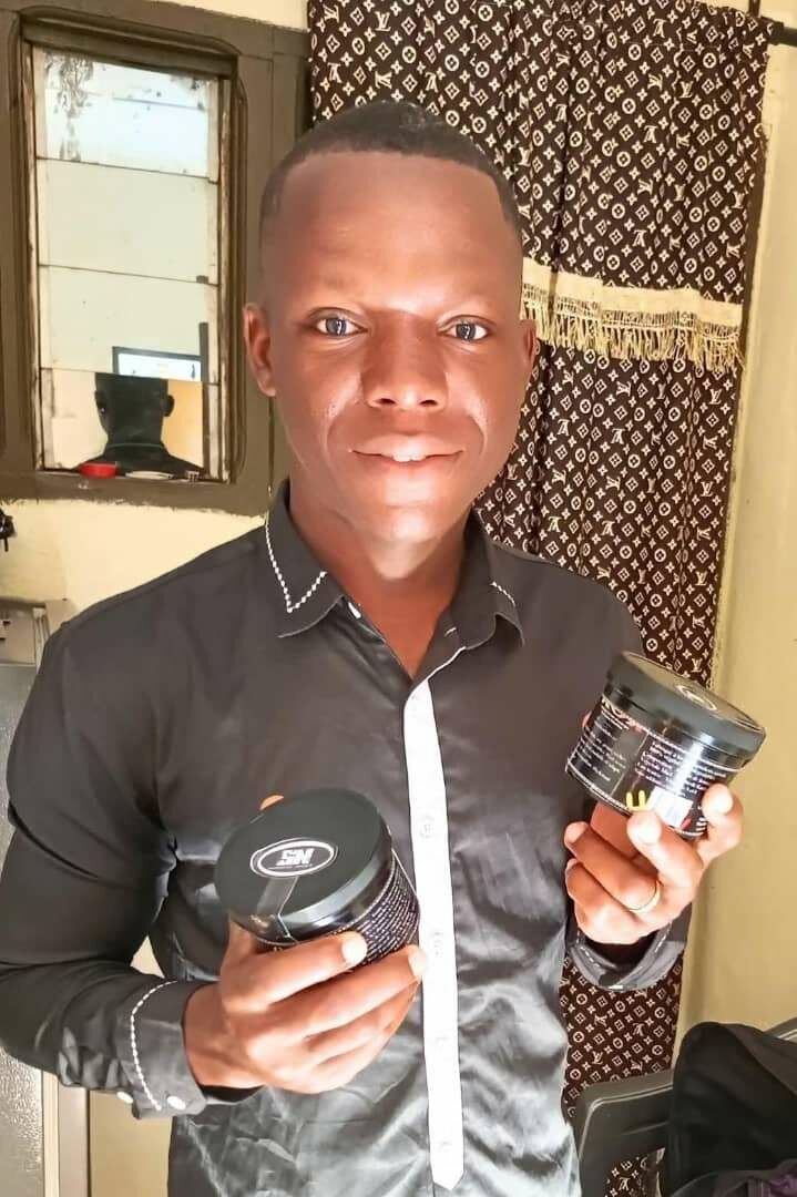 Savon Noir Royal Comestik