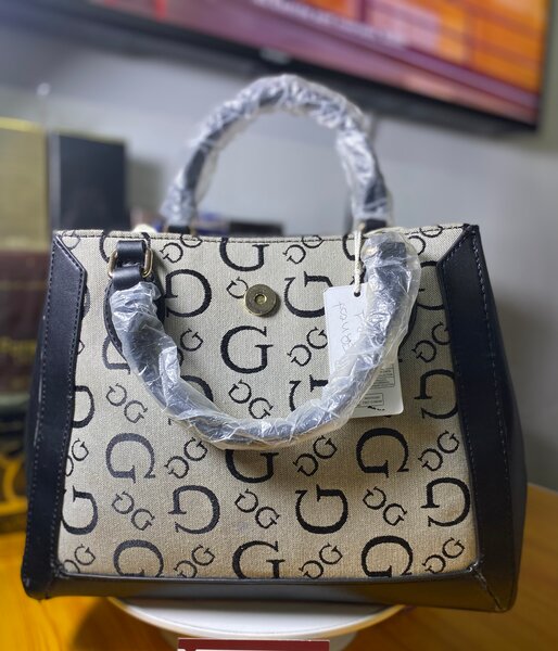 Sac à main femme Guess simili cuir