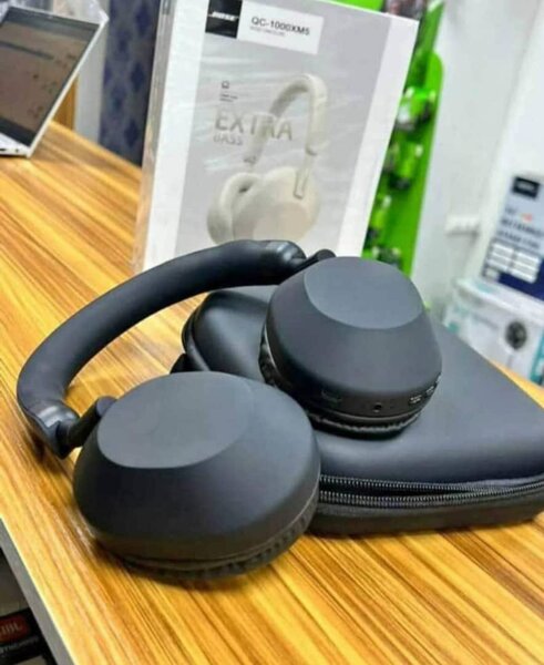 Casque Bluetooth avec étui