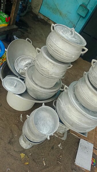 Ensemble de casseroles aluminium