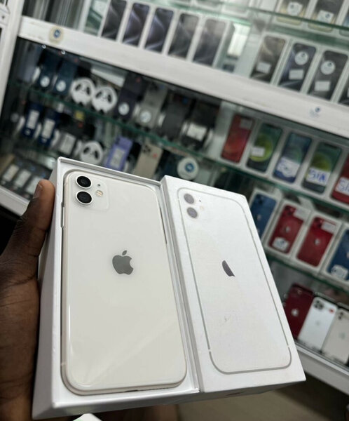 iPhone 11 64GB Blanc Débloqué