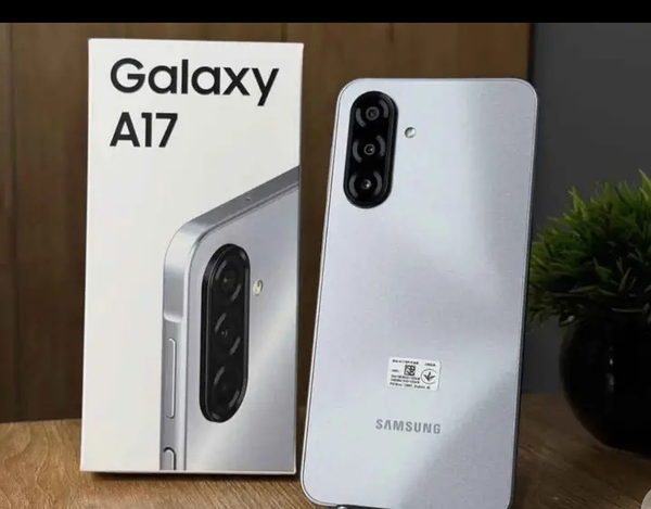 Samsung Galaxy A17 Silver