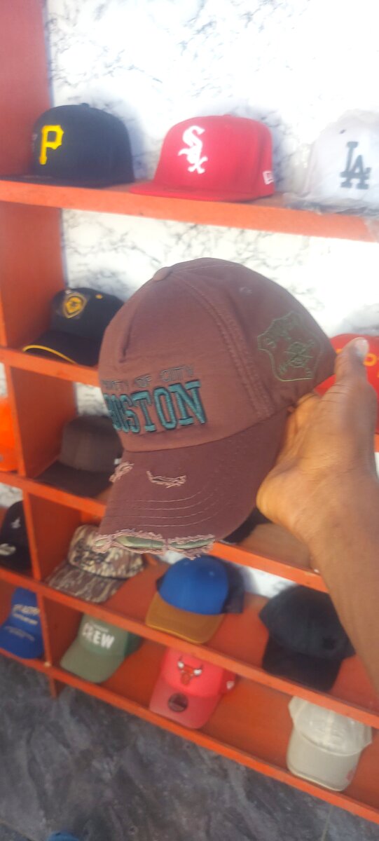 Casquettes de mode neuves