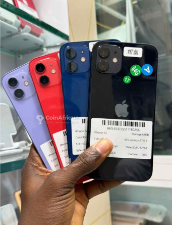 iPhone 12 - 64 Go