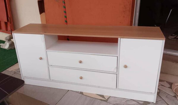 Meuble TV en bois moderne