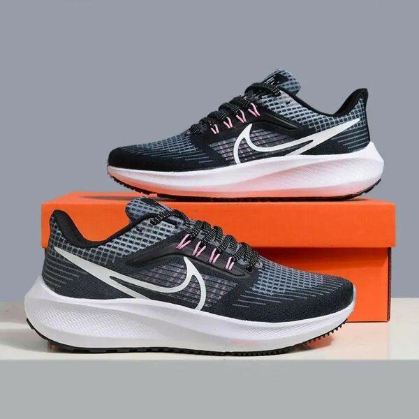 Chaussures de course légères