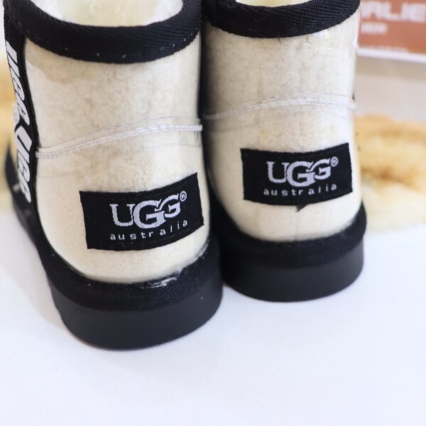 Ugg