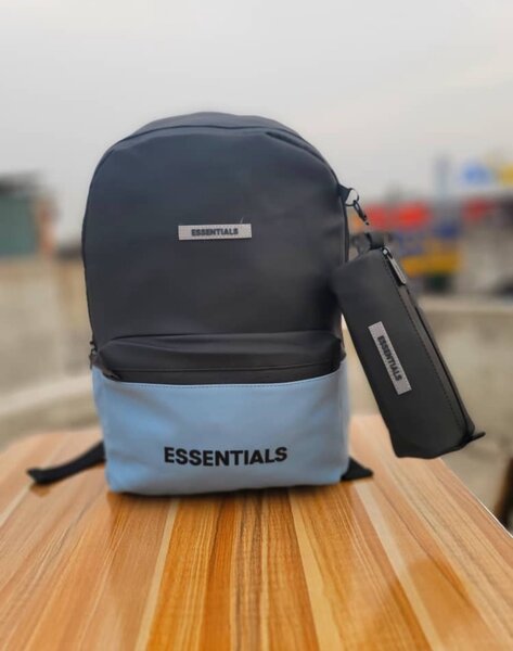 Sac à dos essentials imperméable