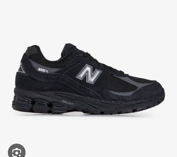Baskets New Balance 2002R Noir