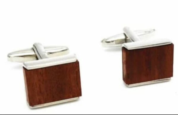 Boutons de manchette en bois