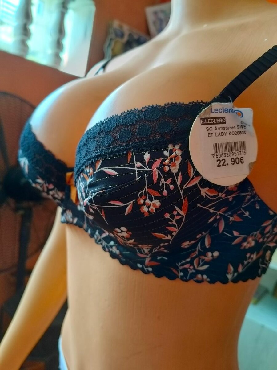 Soutien-gorge à armatures fleuri